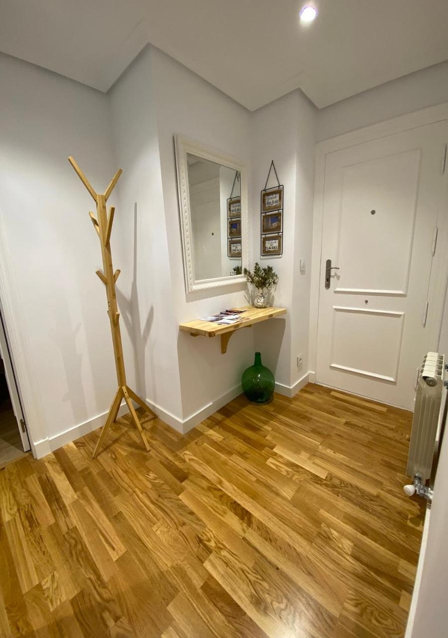 Alojamiento En Pleno Centro Con Wifi Y Aire Acondicionado Logrono Luaran gambar